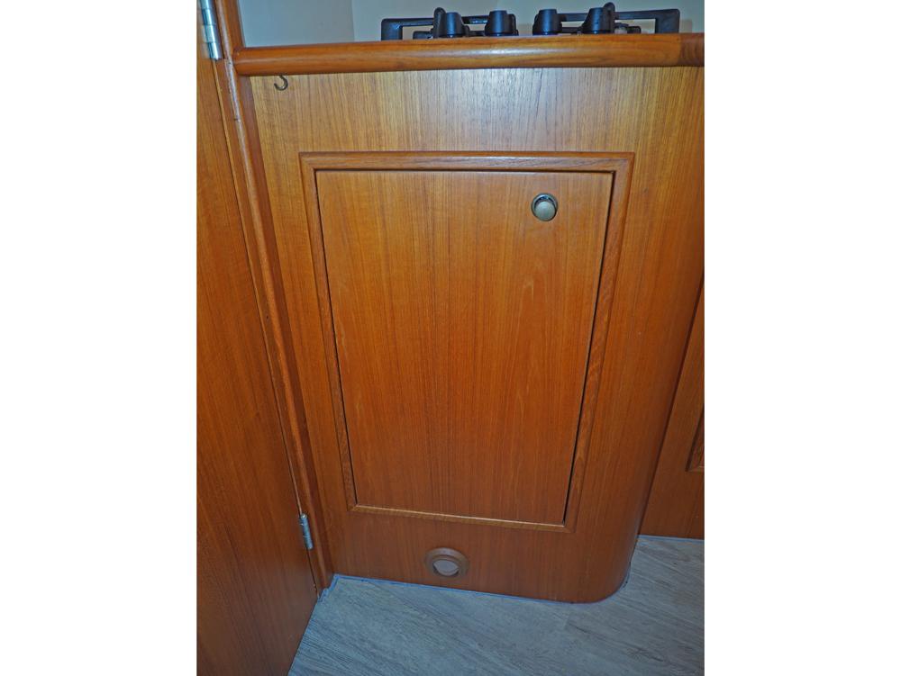 Cabin en avant, H&eacute;bergements